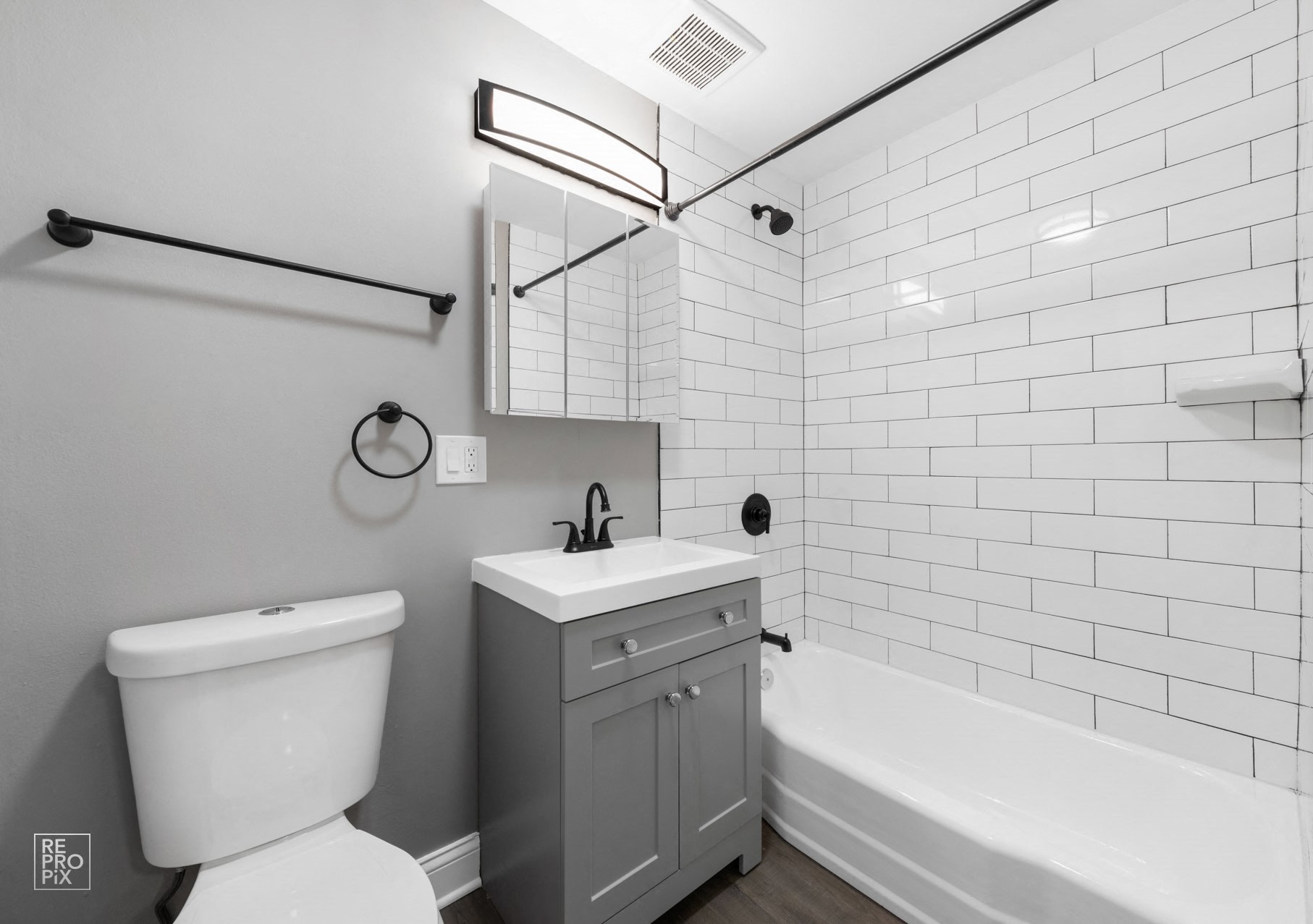 Photos and Video of Dryden Apartments in Arlington Heights, IL